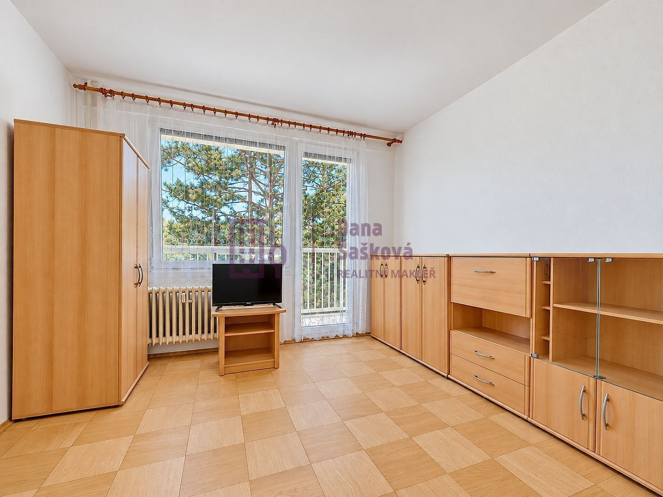 Pronájem bytu 1+1 36 m² – fotografie 2