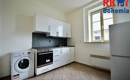 Pronájem bytu 1+1 39 m²