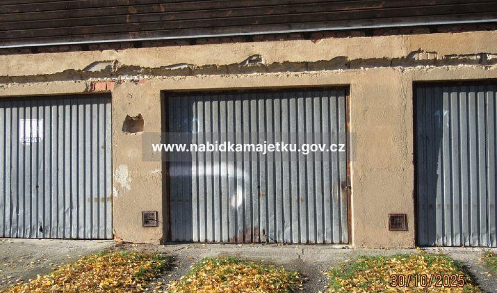 Prodej stavebního pozemku 21 m², Kožlany – náhled fotky 2