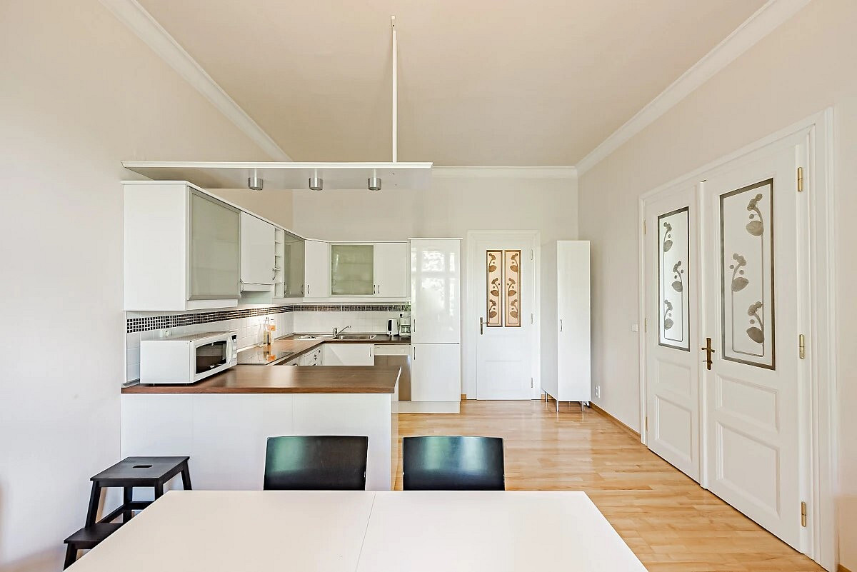 Pronájem bytu 3+1 108 m² – fotografie 4