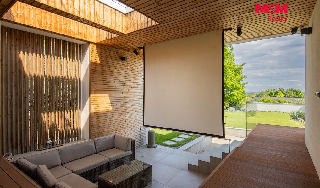 Pronájem domu 276 m² s pozemkem 3 217 m², Mostkovice – náhled fotky 8