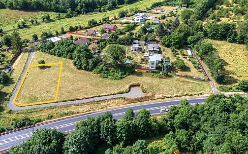 Prodej stavebního pozemku 1 211 m², Na samotě, Bystřany, okres Teplice