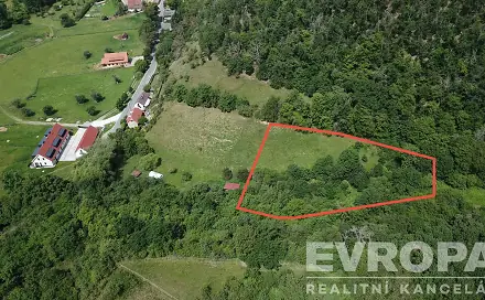 Prodej louky 2 017 m², Beroun