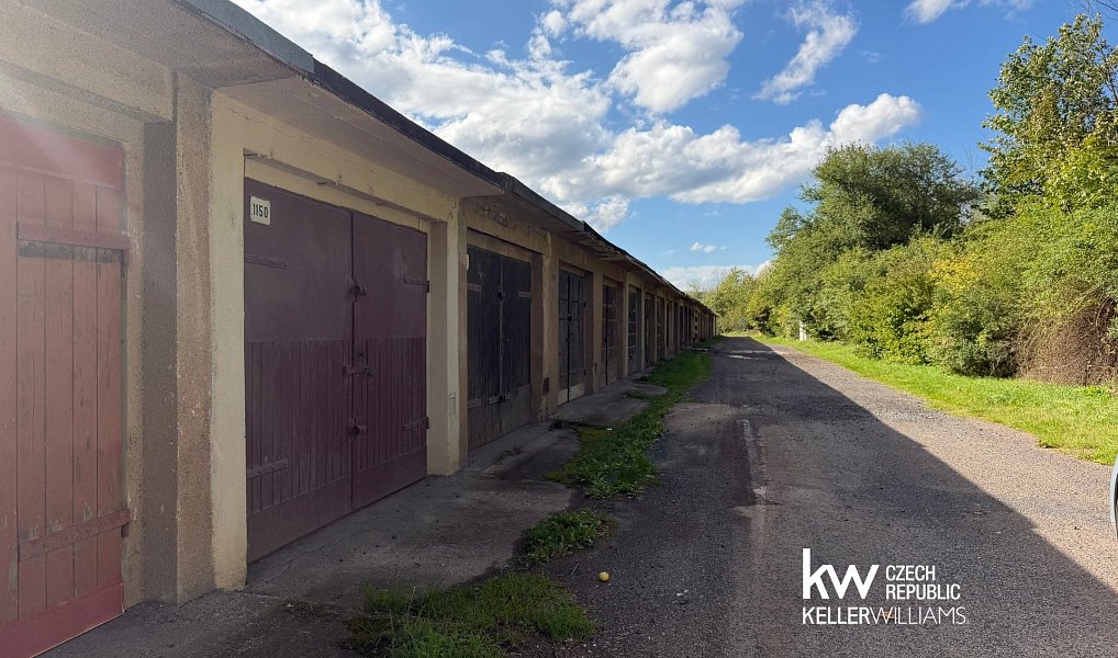 Prodej garáže 30 m2, Bílina – náhled fotky 2