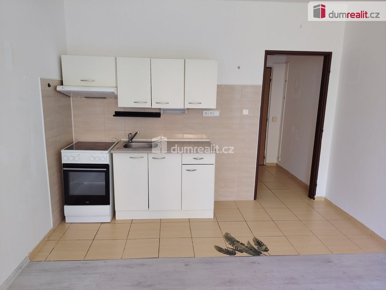 Pronájem bytu 1+kk 25 m² — photo 2