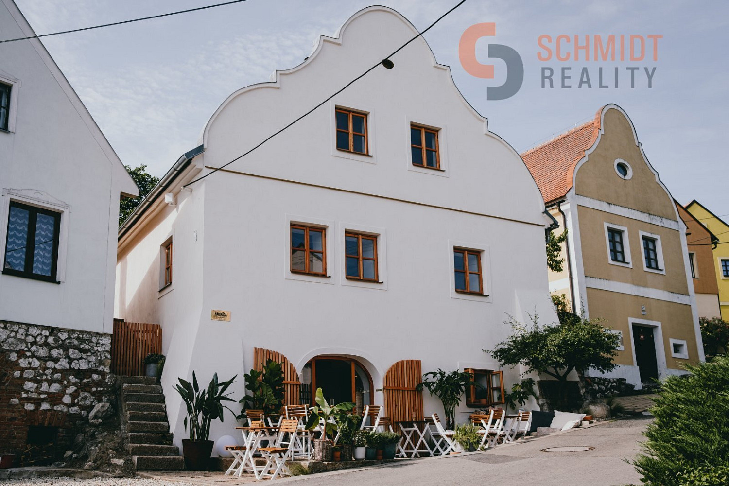 Prodej domu 242 m² s pozemkem 382 m²