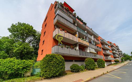 Pronájem bytu 1+kk 43 m², Podle náhonu, Praha 4 - Záběhlice