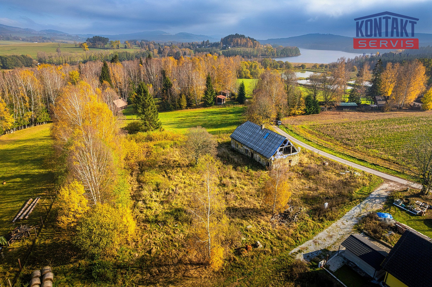 Prodej stavebního pozemku 7 051 m² – fotografie 4