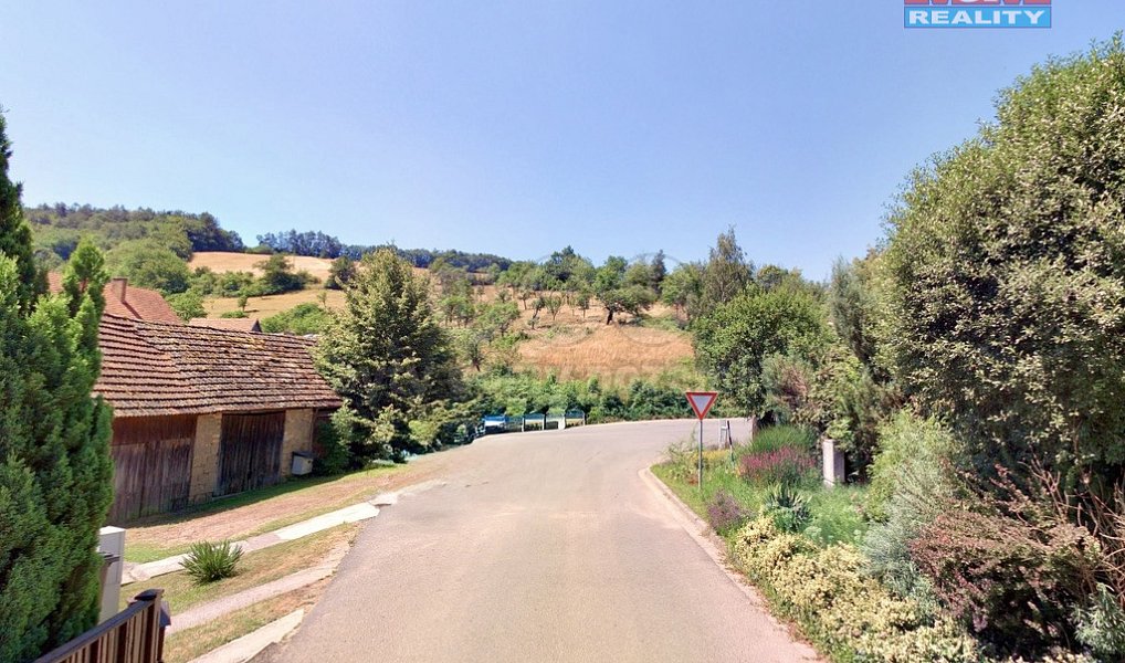 Prodej stavebního pozemku 3 377 m², Podhradí – náhled fotky 7