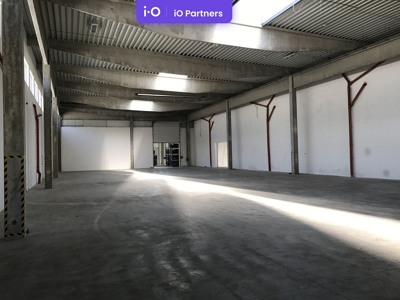 Pronájem skladovacích prostor 1 500 m² – fotografie 4