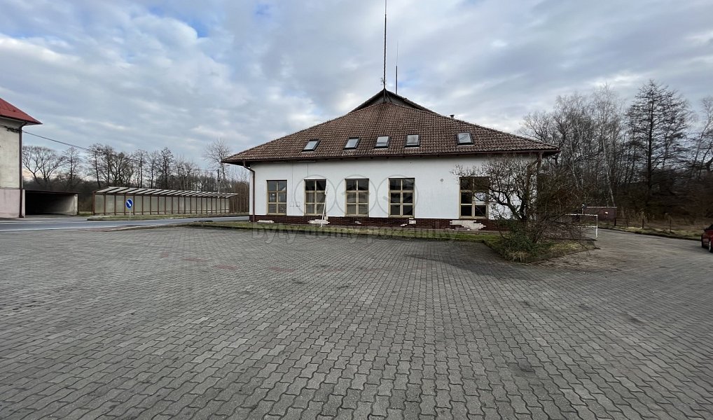 Pronájem ubytovacího objektu 504 m², Petrovice u Karviné – náhled fotky 3