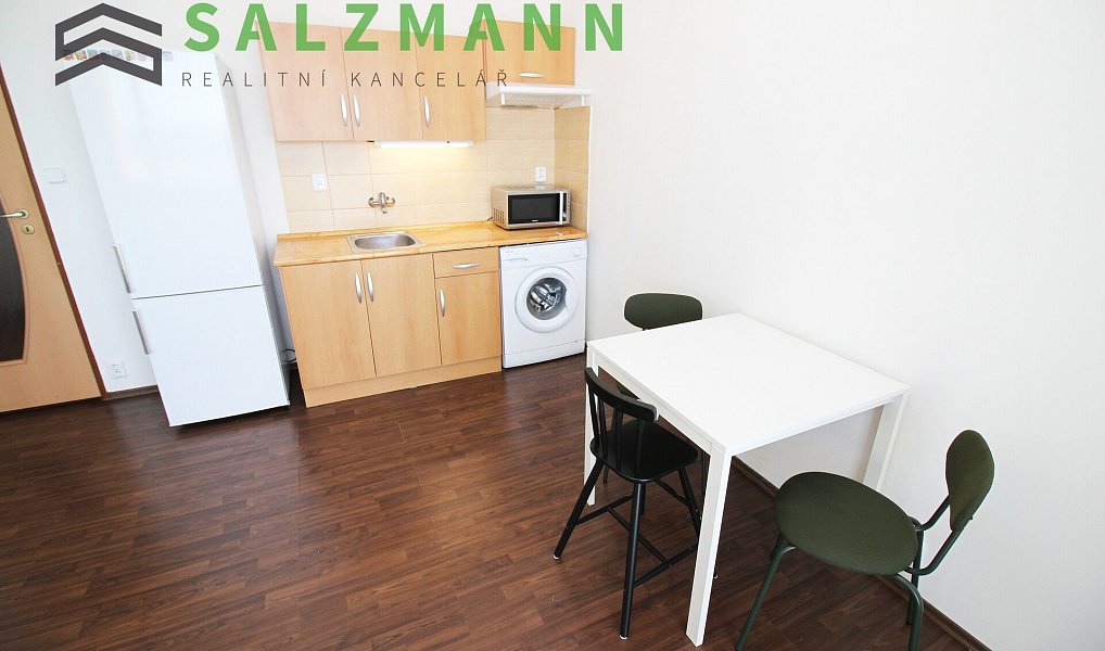 Prodej bytu 1+kk 35 m², Praha – náhled fotky 5