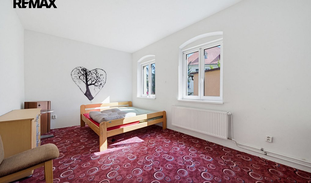 Prodej nájemního domu, činžáku 340 m², Aš – náhled fotky 3