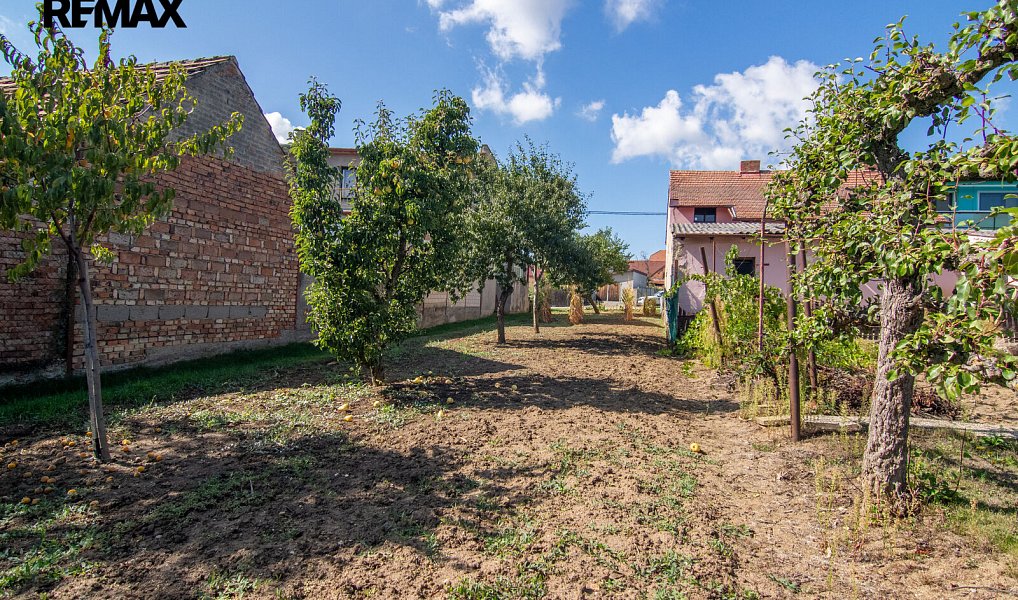 Prodej stavebního pozemku 1 623 m², Tvrdonice – náhled fotky 7