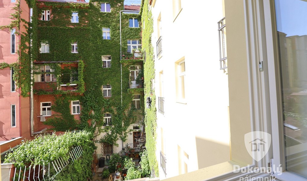 Pronájem bytu 1+kk 22 m², Praha – náhled fotky 6