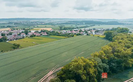 Prodej stavebního pozemku 2 400 m², Nesuchyně, okres Rakovník