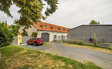 Prodej komerčního objektu (jiného typu) 470 m², Na terase, Praha 8 - Ďáblice