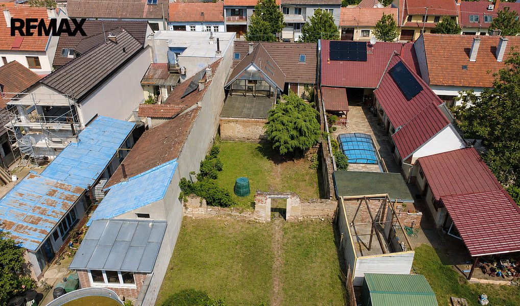 Prodej domu 168 m² s pozemkem 677 m², Strážnice – fotka 1 z 20