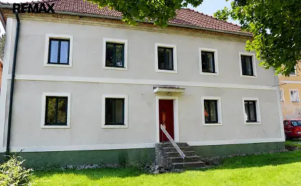 Pronájem domu 121 m² s pozemkem 92 m², Horní Planá - Pernek, okres Český Krumlov
