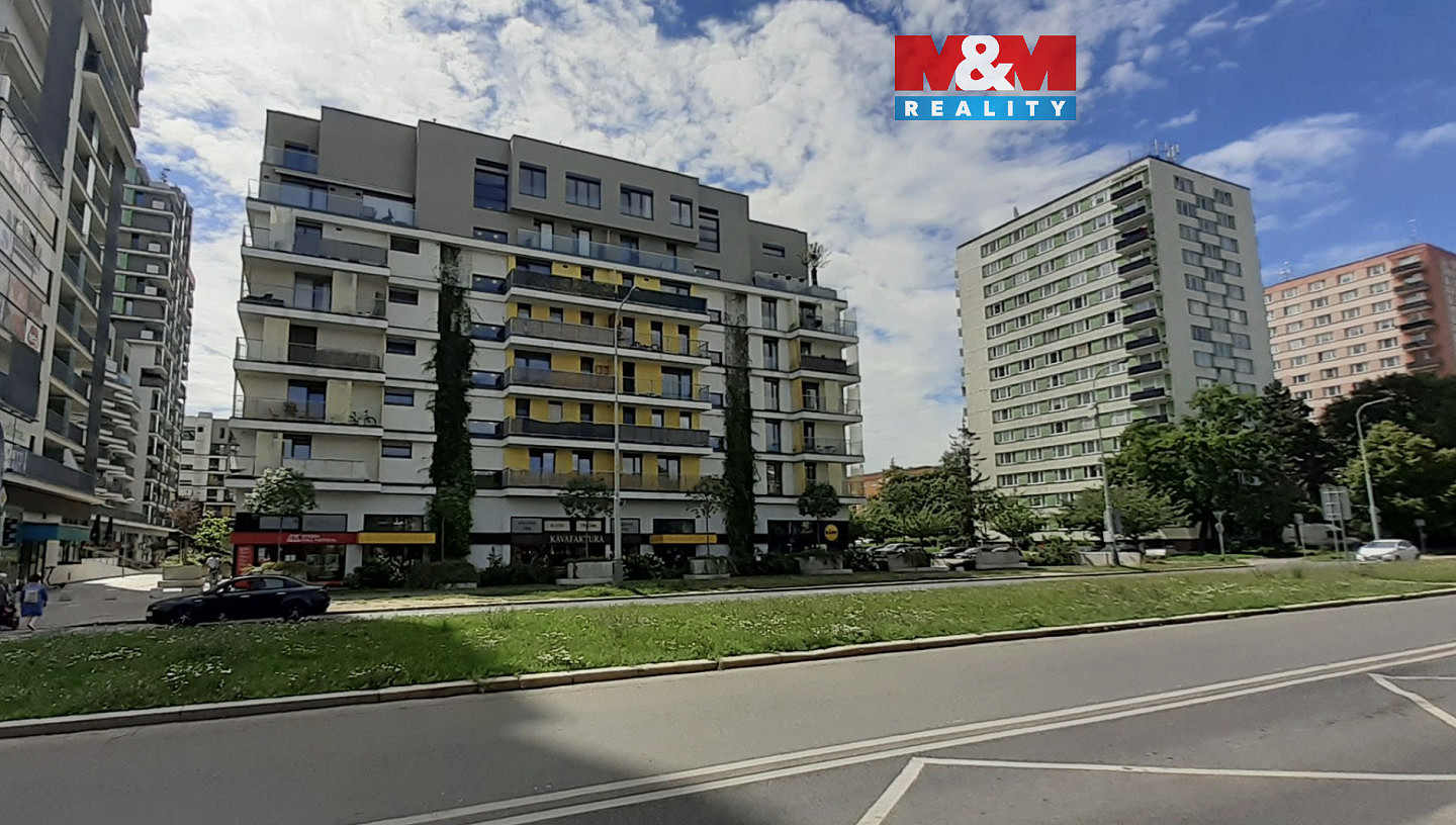 Pronájem bytu 1+kk 42 m²