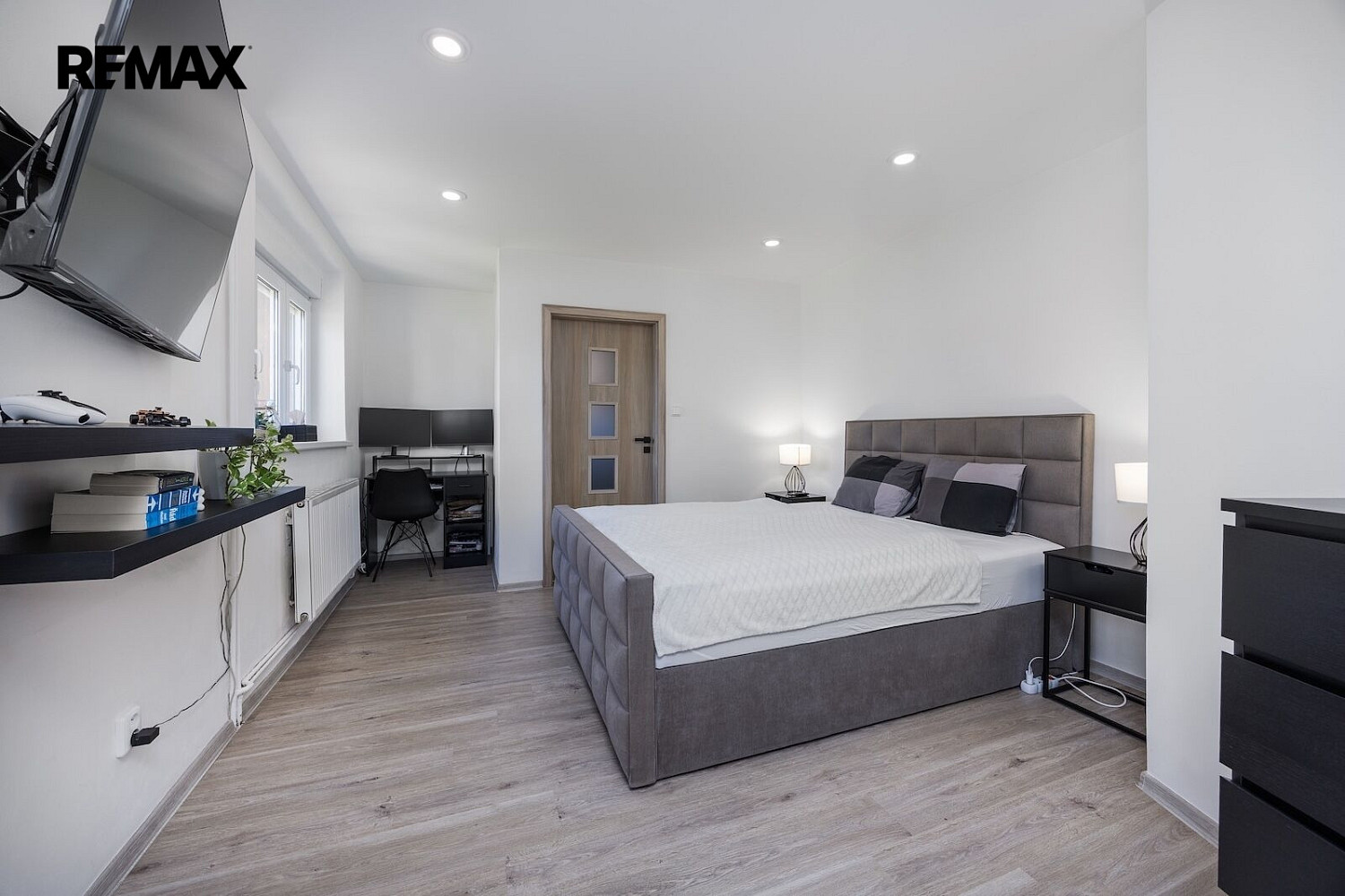 Prodej domu 246 m² s pozemkem 376 m² – fotografie 5