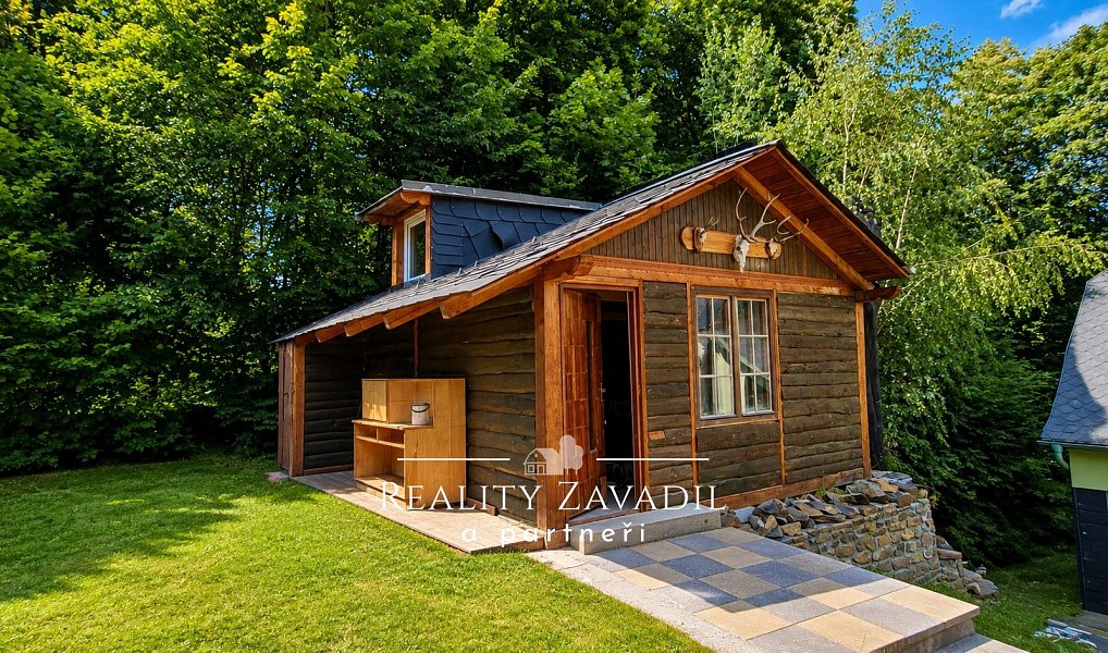Prodej ubytovacího objektu 322 m², Vysoká – náhled fotky 24