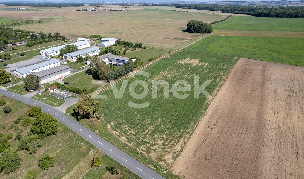 Prodej komerčního pozemku 12 000 m², Chropyně – náhled fotky 9