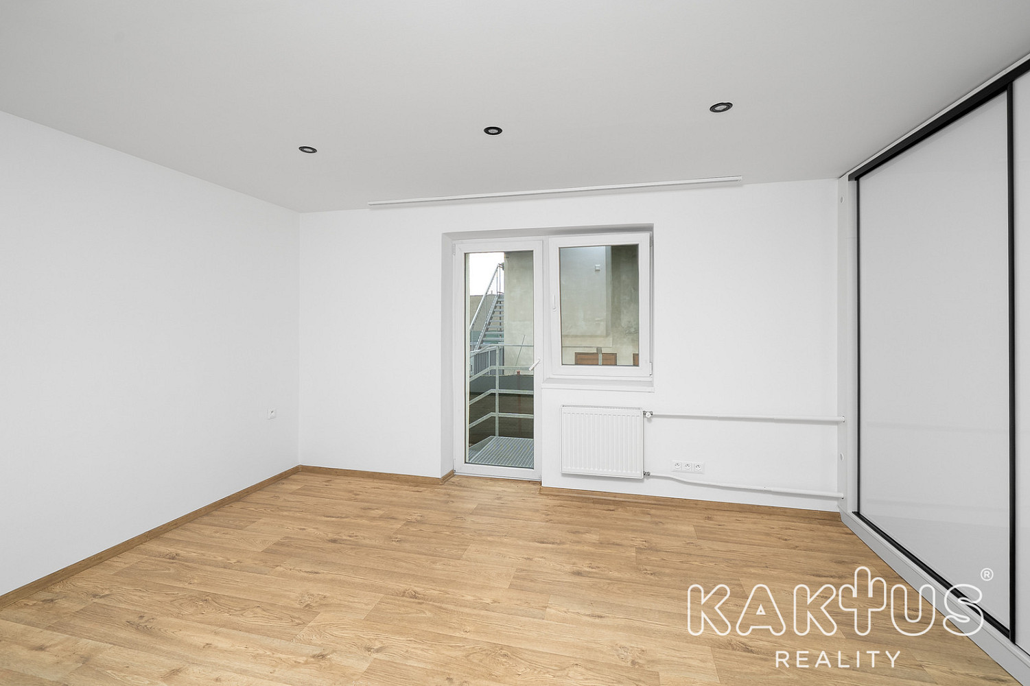 Pronájem bytu 3+kk 88 m² – fotografie 5