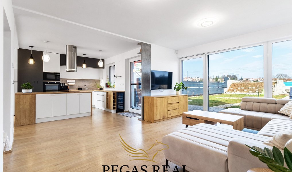 Prodej domu 144 m² s pozemkem 502 m², Rosice – náhled fotky 6