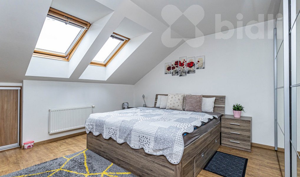 Prodej domu 141 m² s pozemkem 274 m², Zlonín – náhled fotky 8