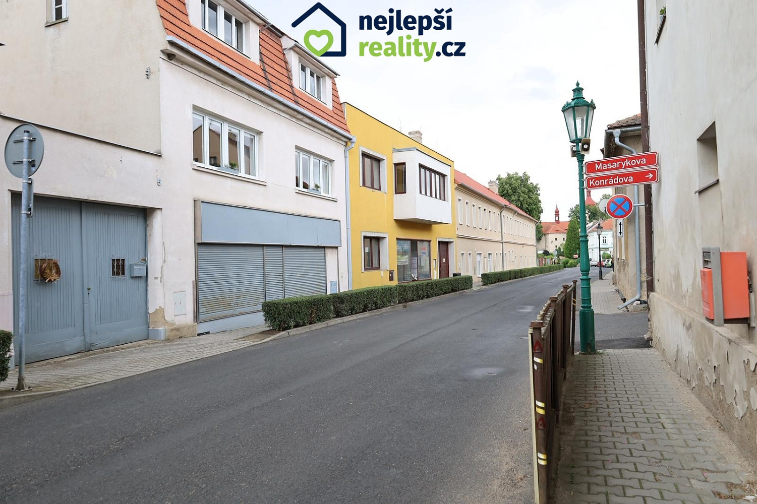 Pronájem obchodních prostor 54 m² — photo 2