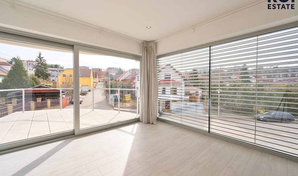 Prodej domu 140 m² s pozemkem 133 m², Rosice – náhled fotky 28