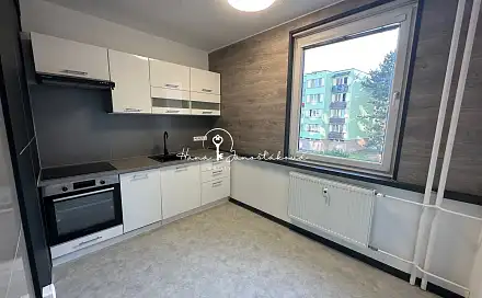 Prodej bytu 3+1 67 m², Sídliště, Velešín, okres Český Krumlov