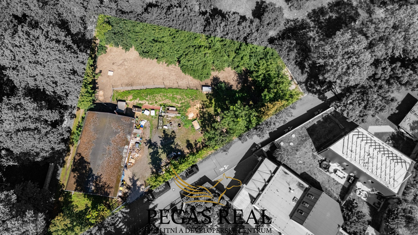 Prodej stavebního pozemku 1 730 m² – fotografie 5
