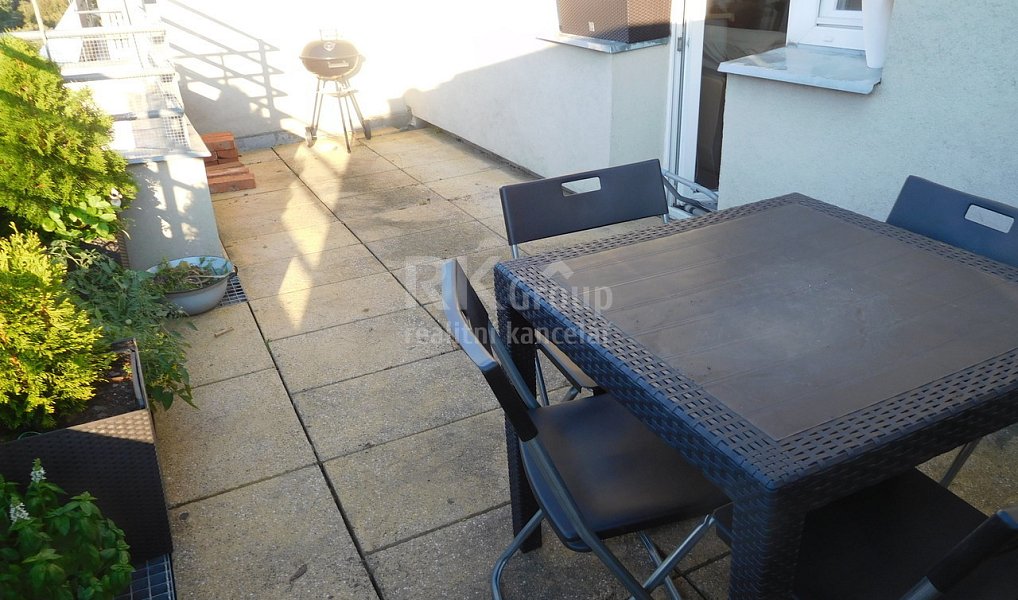 Pronájem bytu 1+kk 43 m², Praha – náhled fotky 10