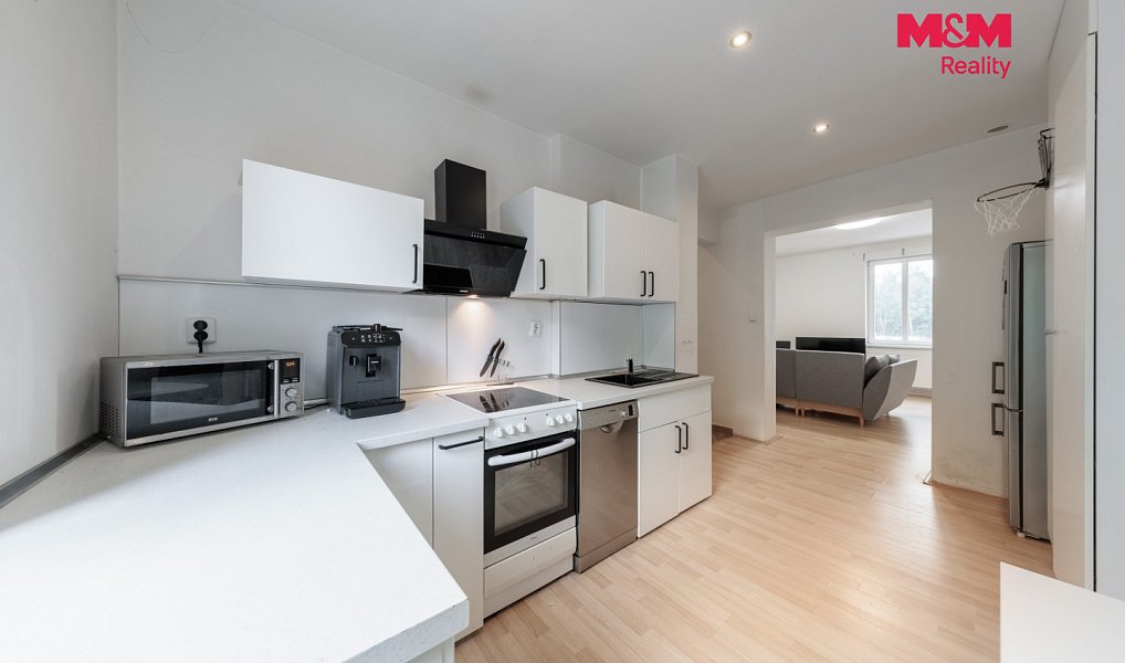 Prodej nájemního domu, činžáku 384 m², Karlovy Vary – náhled fotky 12
