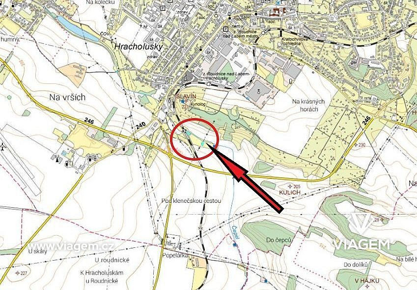 Pole 1 046 m², Podíl 67 % o výměře 697 m² – pohled 4