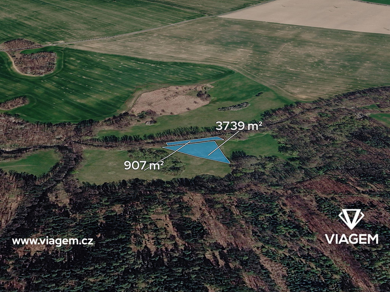 Prodej pole 1 548 m²