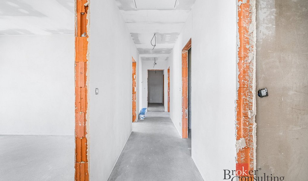 Prodej domu 152 m² s pozemkem 935 m², Kamenný Újezd – náhled fotky 26