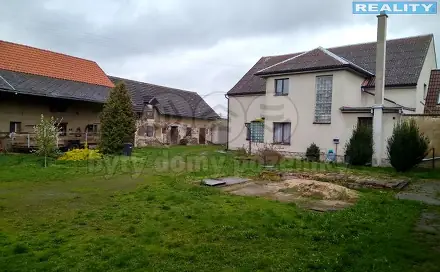 Prodej domu 342 m² s pozemkem 2 528 m², Hlízov, okres Kutná Hora