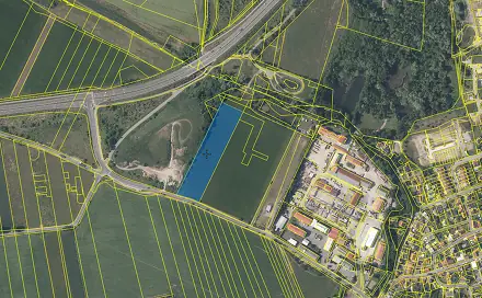 Dražba pole 12 238 m², Ořech