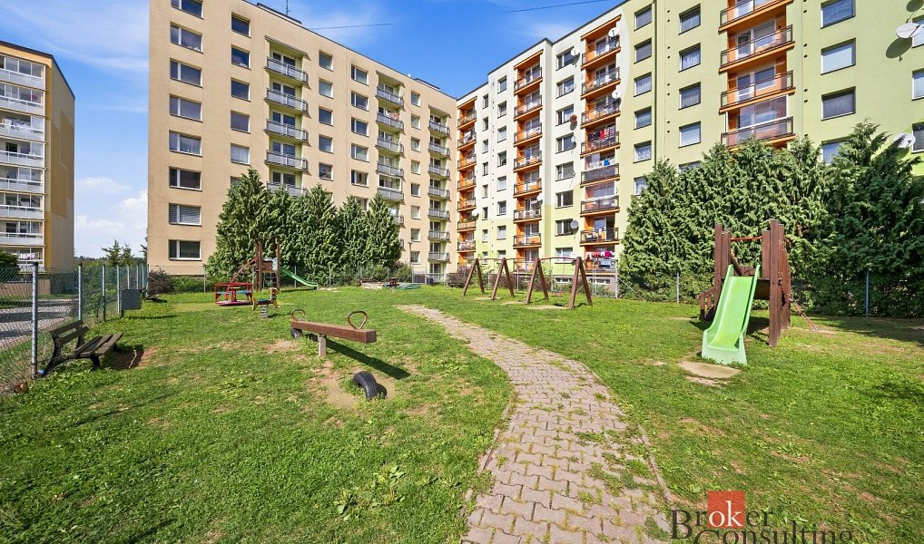 Prodej bytu 3+1 72 m², Náchod – náhled fotky 12