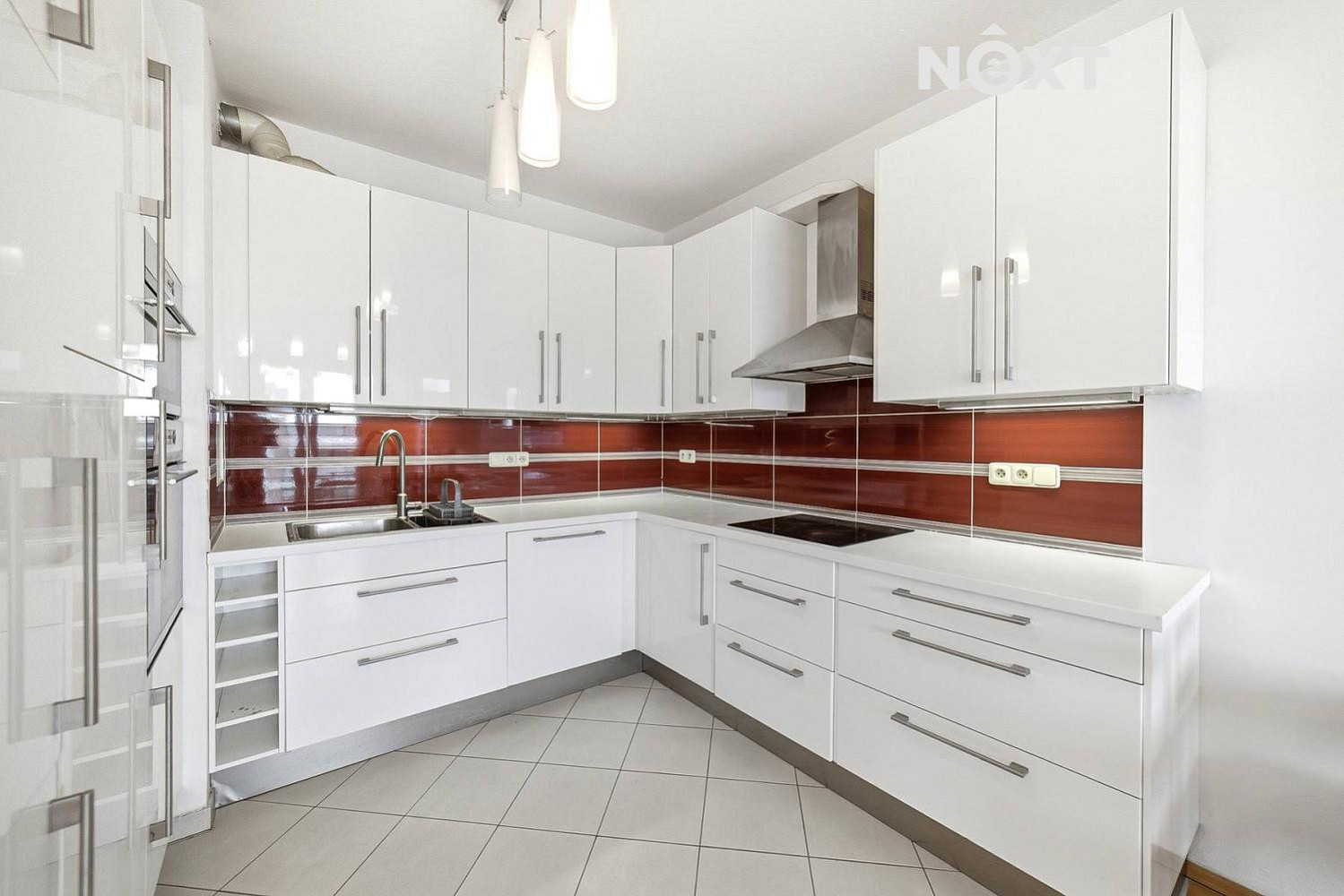 Pronájem bytu 2+kk 65 m² — photo 4