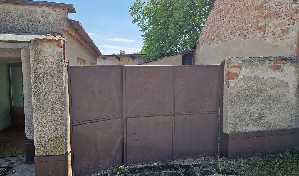 Prodej domu 150 m² s pozemkem 2 108 m², Kubšice – náhled fotky 9