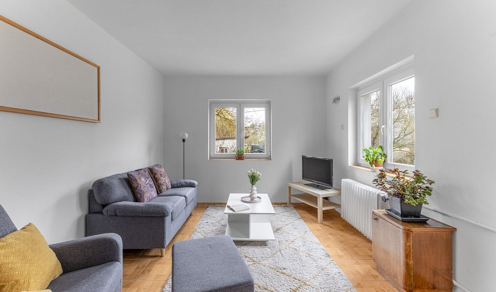 Prodej domu 80 m² s pozemkem 1 203 m², Husinec – náhled fotky 5