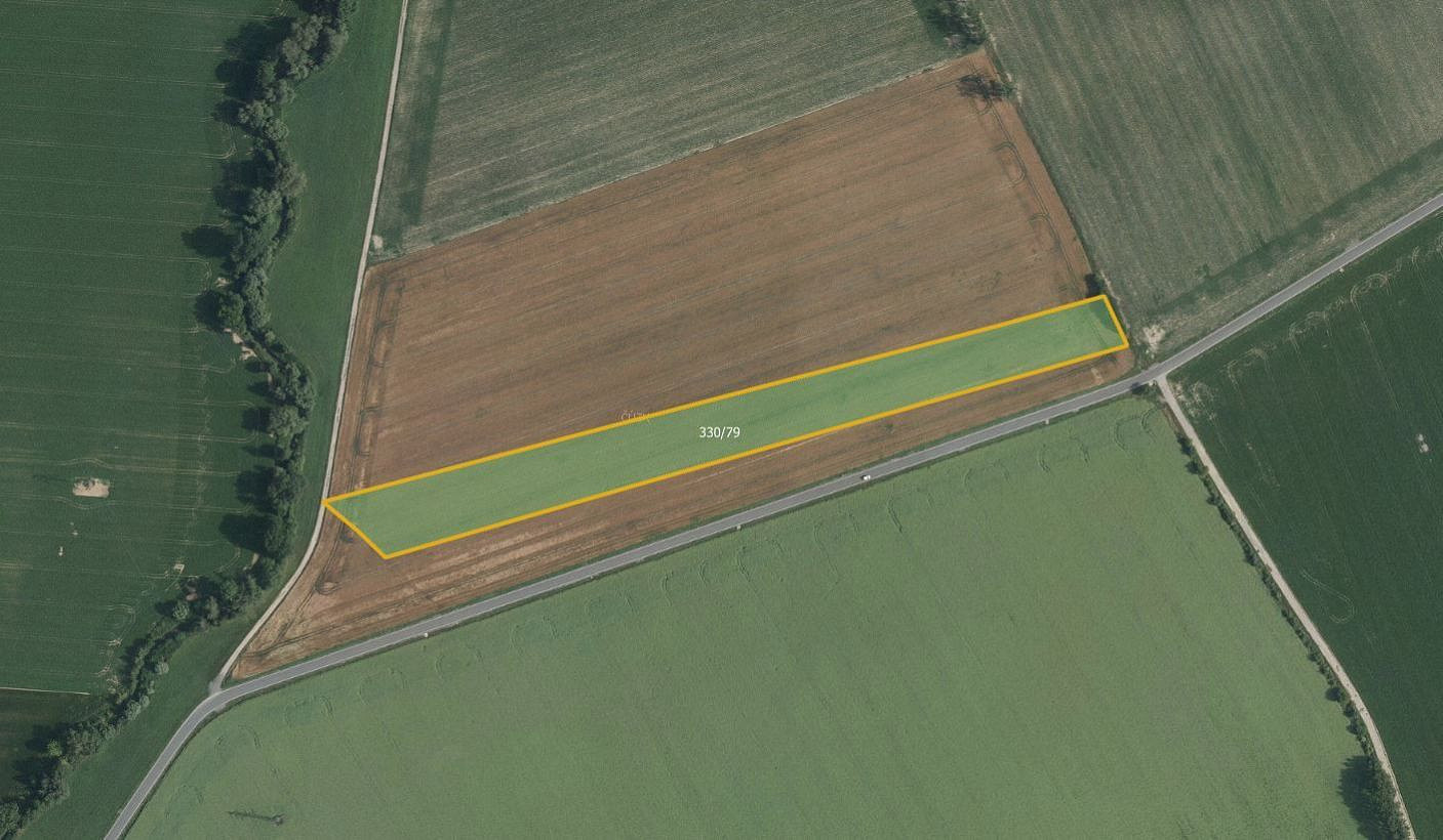 Prodej pole 19 316 m²