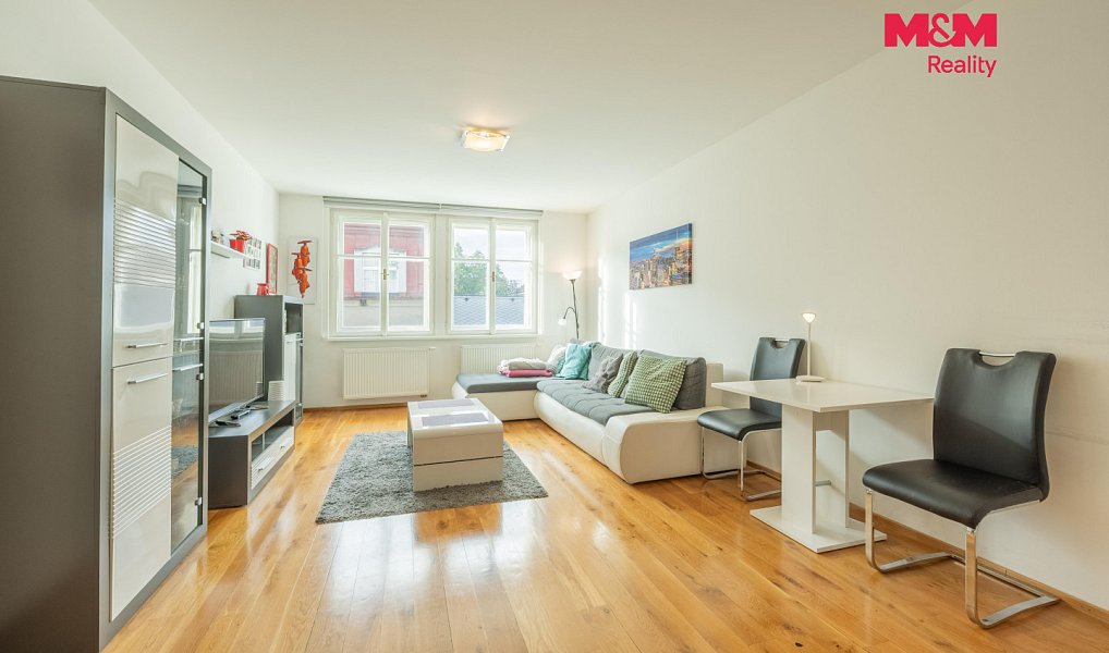Pronájem bytu 2+kk 64 m², Praha – náhled fotky 3