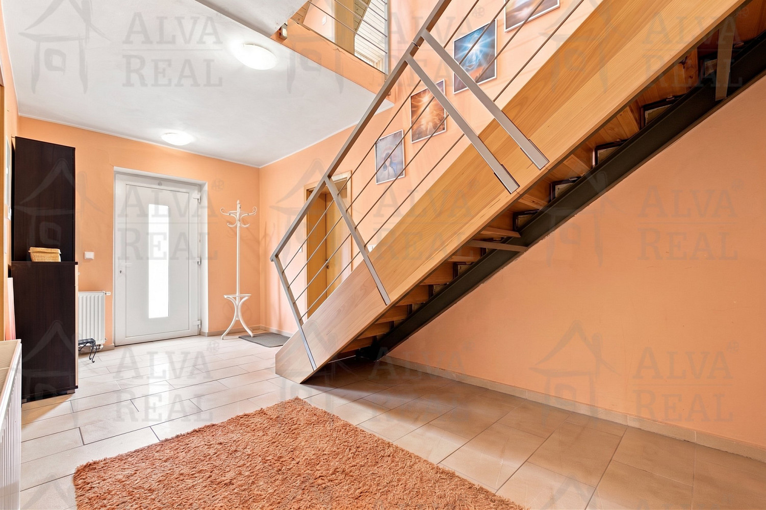 Prodej domu 141 m² s pozemkem 984 m² – fotografie 5