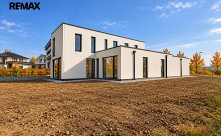 Prodej domu 230 m² s pozemkem 982 m², Vysoký Újezd, okres Beroun