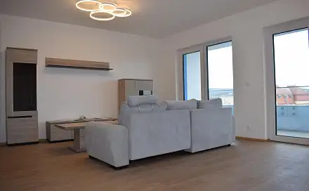 Pronájem bytu 3+kk 100 m²